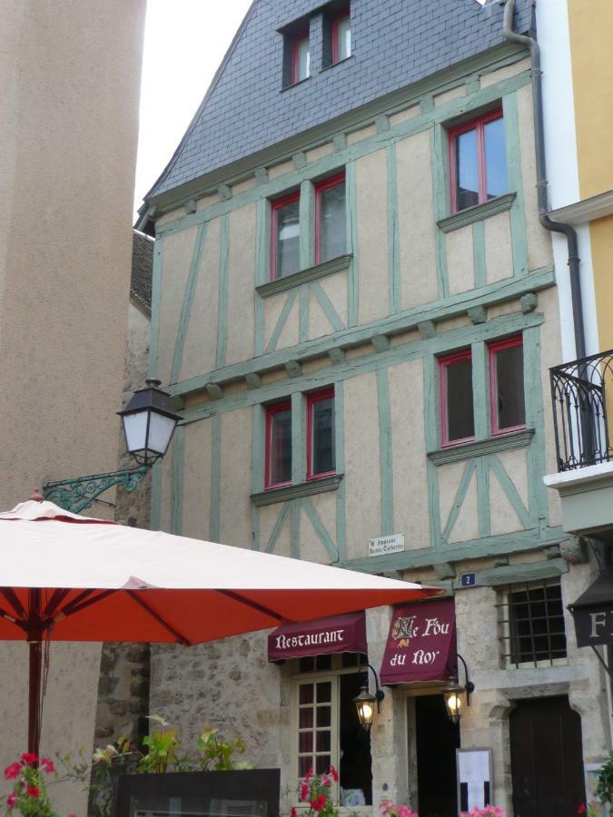 Charmant Studio Vieux Mans / Centre Le Mans Buitenkant foto